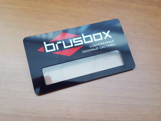 бейдж металлический